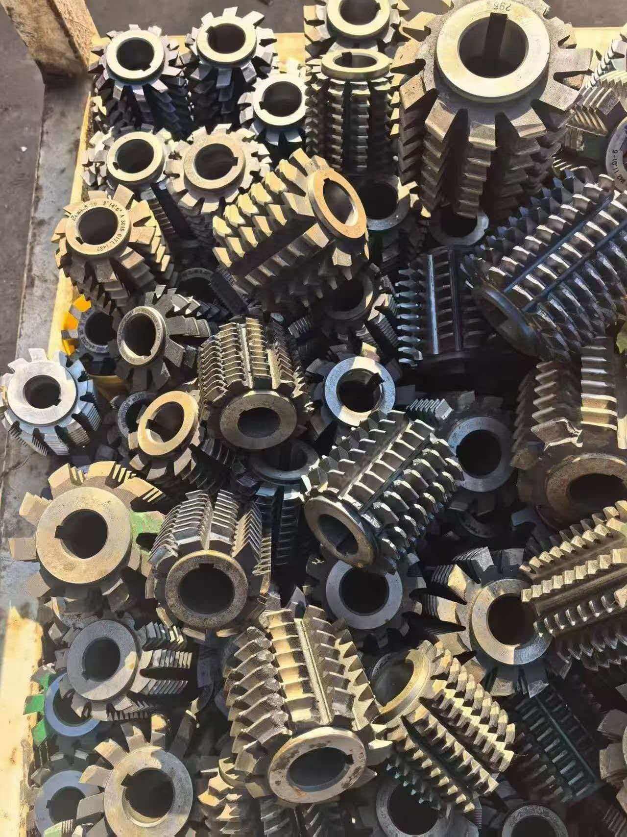 天宁区常州钨钢回收电话号码